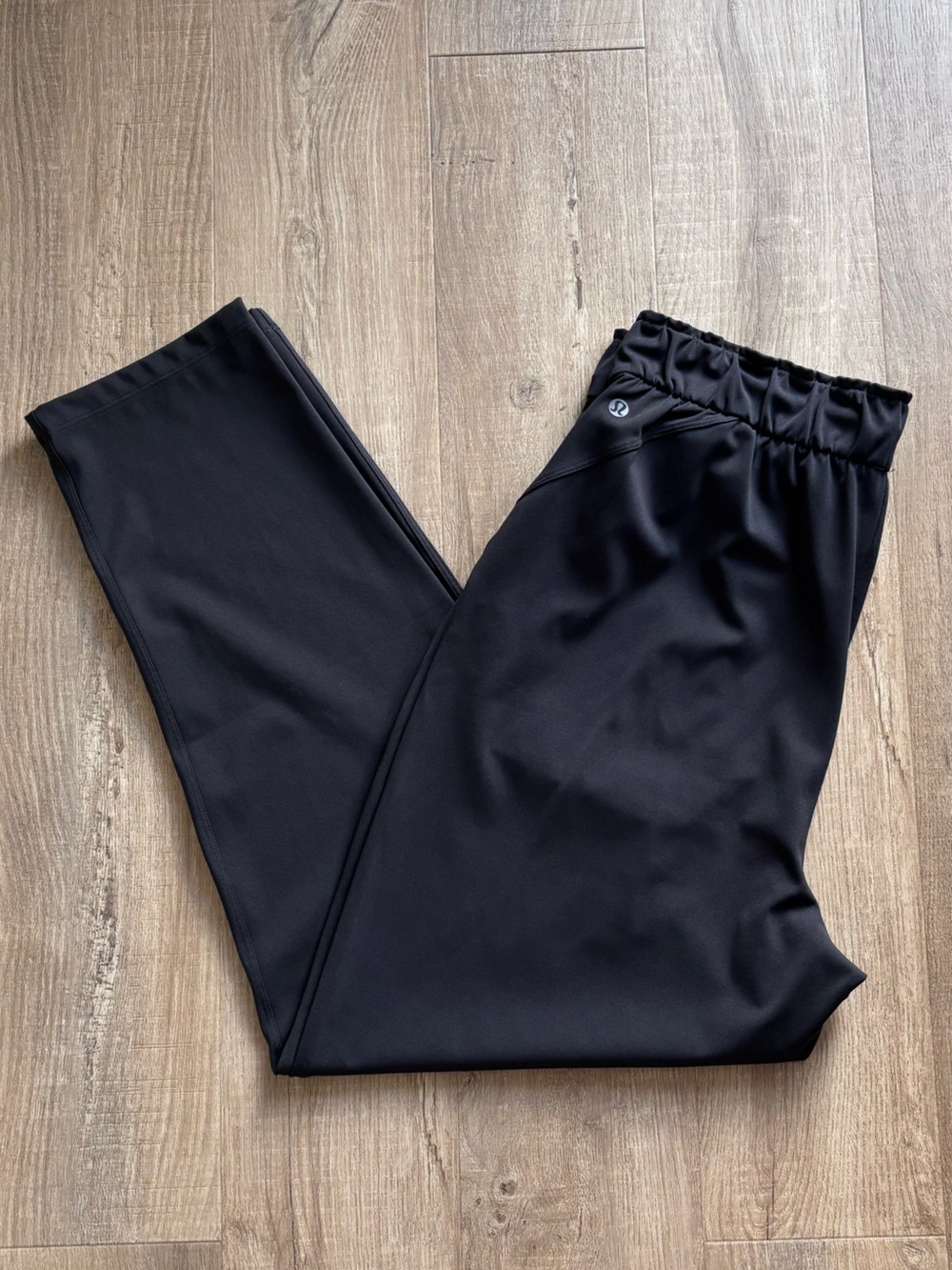 Lululemon Keep Moving High Rise Pant 27” in Black - No Waist Tie